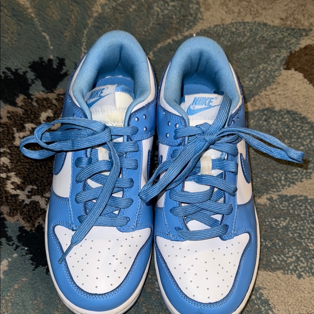 Nike Dunk Low university blue